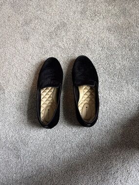 Birdies Black Quilted-Insole Slip-On Flats